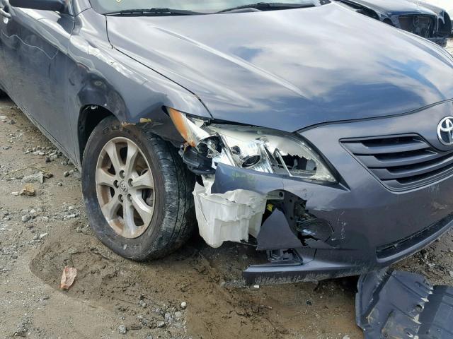 4T1BE46K89U325684 - 2009 TOYOTA CAMRY BASE GRAY photo 9