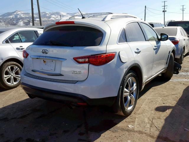 JNRAS18W09M159524 - 2009 INFINITI FX35 WHITE photo 4