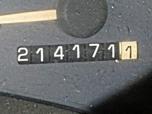 1G2WP52K82F241942 - 2002 PONTIAC GRAND PRIX BLACK photo 8