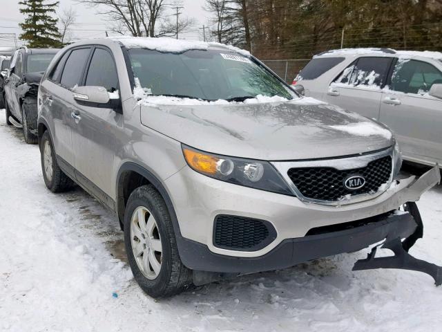 5XYKT3A1XCG285345 - 2012 KIA SORENTO BA GRAY photo 1