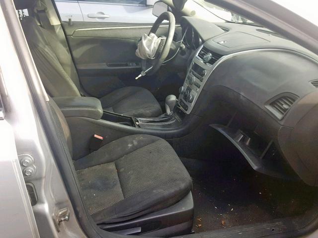 1G1ZC5EU7CF264589 - 2012 CHEVROLET MALIBU 1LT SILVER photo 5