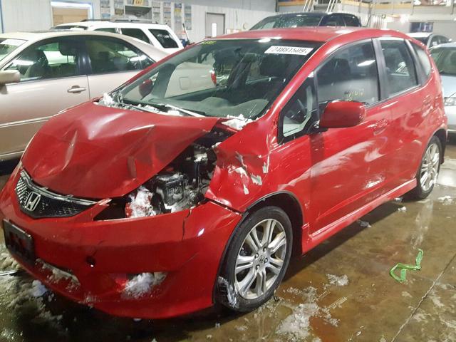 JHMGE88679S009723 - 2009 HONDA FIT SPORT RED photo 2