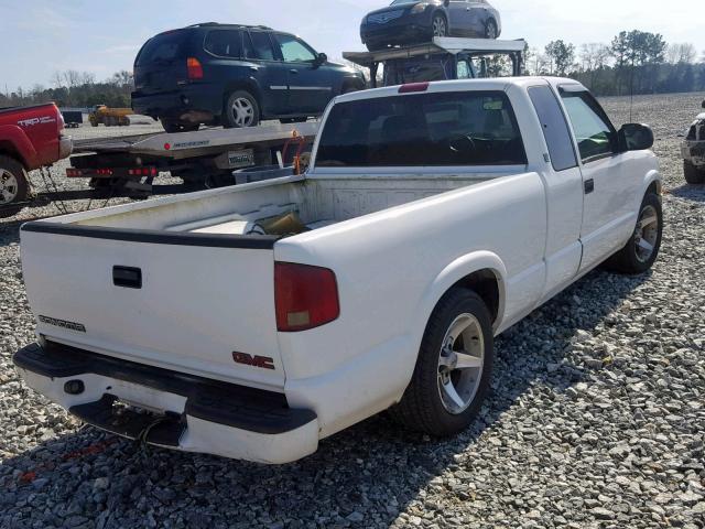 1GTCS19W728202228 - 2002 GMC SONOMA WHITE photo 4