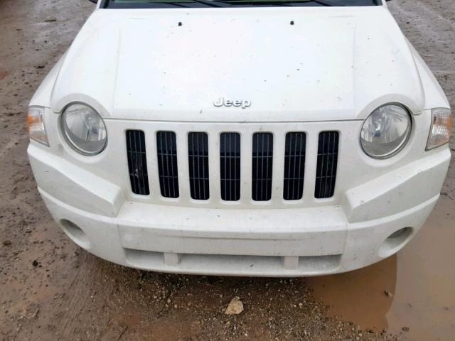 1J8FT47W38D730534 - 2008 JEEP COMPASS SP WHITE photo 7