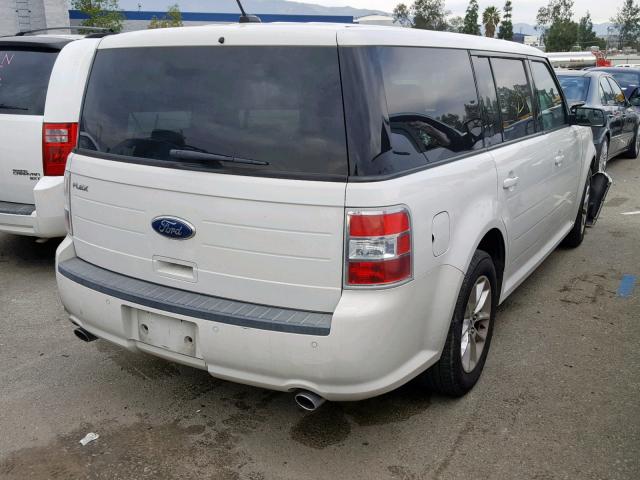 2FMGK5B86DBD03244 - 2013 FORD FLEX SE WHITE photo 4