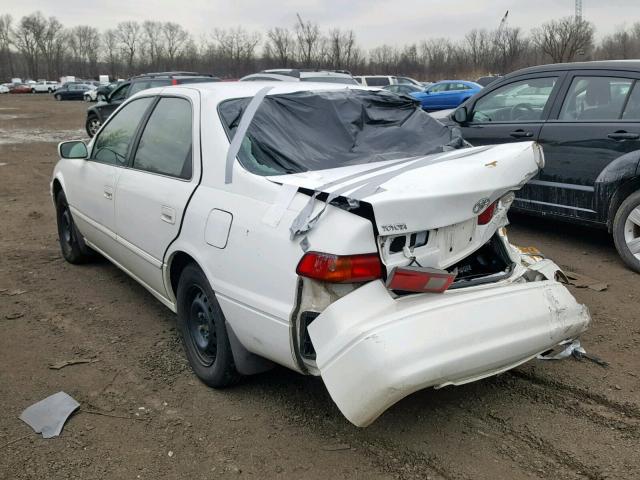 4T1BG22K6XU550462 - 1999 TOYOTA CAMRY CE WHITE photo 3