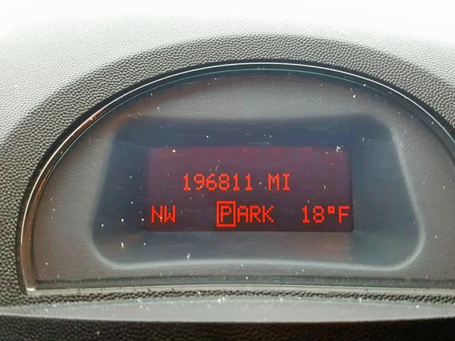 2G2WS522X51300290 - 2005 PONTIAC GRAND PRIX BLACK photo 8