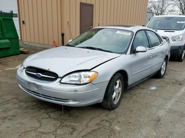 1FAFP55U52A257818 - 2002 FORD TAURUS SES SILVER photo 2