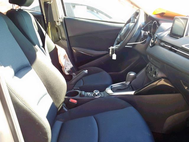 3MYDLBZV2GY103490 - 2016 TOYOTA SCION IA SILVER photo 5