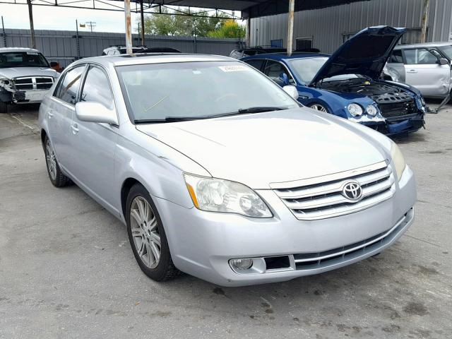 4T1BK36B37U181736 - 2007 TOYOTA AVALON XL SILVER photo 1