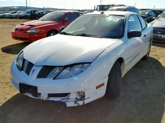 1G2JB12F437199575 - 2003 PONTIAC SUNFIRE WHITE photo 2