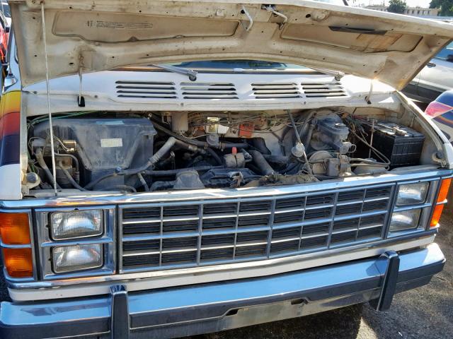 2B7HB23R6CK189338 - 1982 DODGE RAM VAN B2 WHITE photo 7