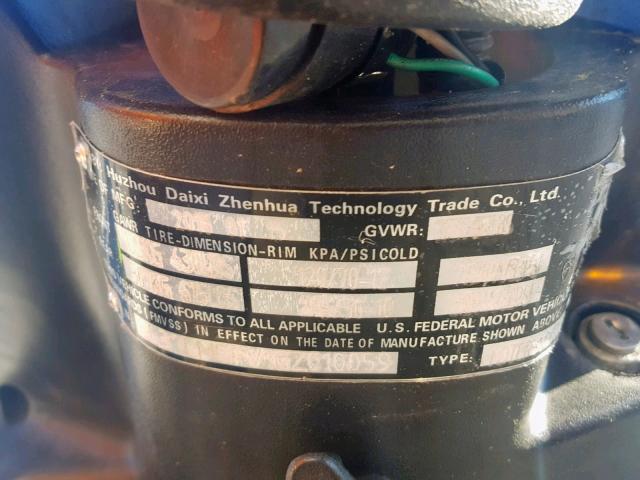 L37LMGFV1GZ010059 - 2016 DAIX SCOOTER Արծաթագույն լուսանկար 10