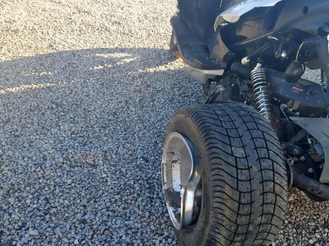 L37LMGFV1GZ010059 - 2016 DAIX SCOOTER Արծաթագույն լուսանկար 9