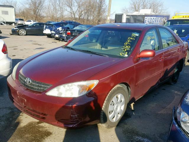 4T1BE32K53U162404 - 2003 TOYOTA CAMRY LE RED photo 2