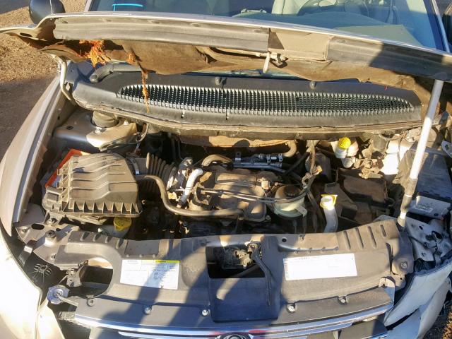 2A8GP64L56R798388 - 2006 CHRYSLER TOWN & COU GOLD photo 7