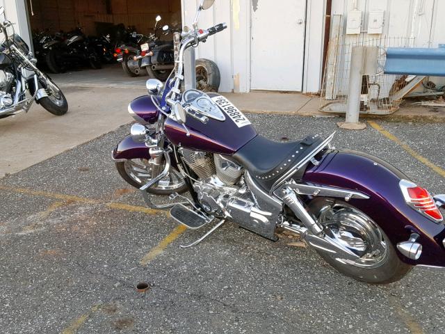 1HFSC52065A206926 - 2005 HONDA VT1300 S PURPLE photo 3