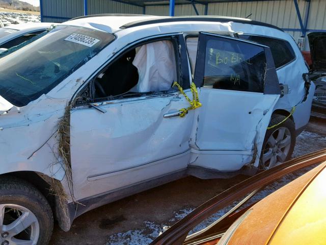 1GNKVJKD2HJ312625 - 2017 CHEVROLET TRAVERSE P WHITE photo 9