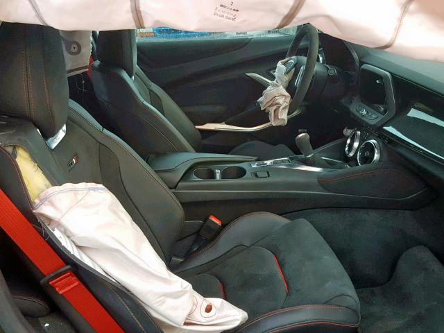 1G1FJ1R61J0170060 - 2018 CHEVROLET CAMARO ZL1 灰色 照片 5