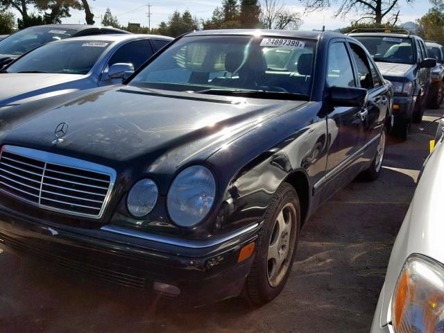 WDBJF25H4XA782657 - 1999 MERCEDES-BENZ E 300TD BLACK photo 2