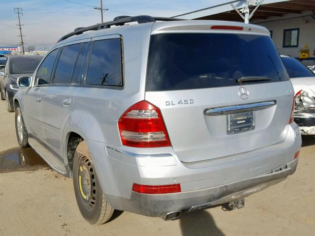 4JGBF71E97A196112 - 2007 MERCEDES-BENZ GL 450 4MA SILVER photo 3