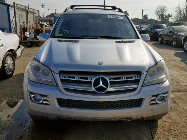 4JGBF71E97A196112 - 2007 MERCEDES-BENZ GL 450 4MA SILVER photo 9