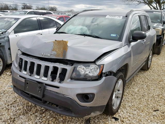 1C4NJCBA8GD664902 - 2016 JEEP COMPASS SP ვერცხლისფერი ფოტო 2