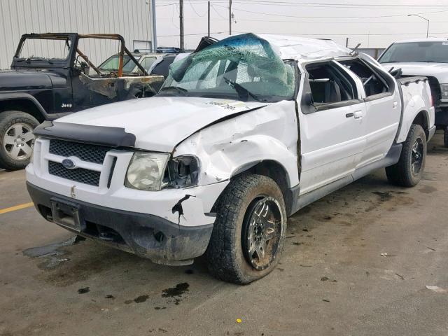 1FMZU67E62UB85582 - 2002 FORD EXPLORER S WHITE photo 2