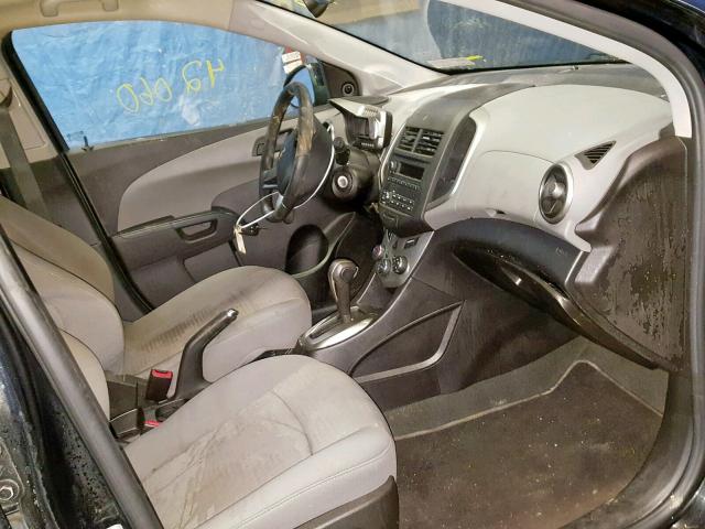 1G1JA6SG7G4104804 - 2016 CHEVROLET SONIC LS 黑色 照片 5