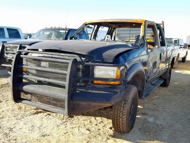 1FTSW31F7YEB11963 - 2000 FORD F350 SRW S BLACK photo 2