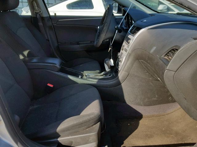 1G1ZC5E04AF273616 - 2010 CHEVROLET MALIBU 1LT GRAY photo 5