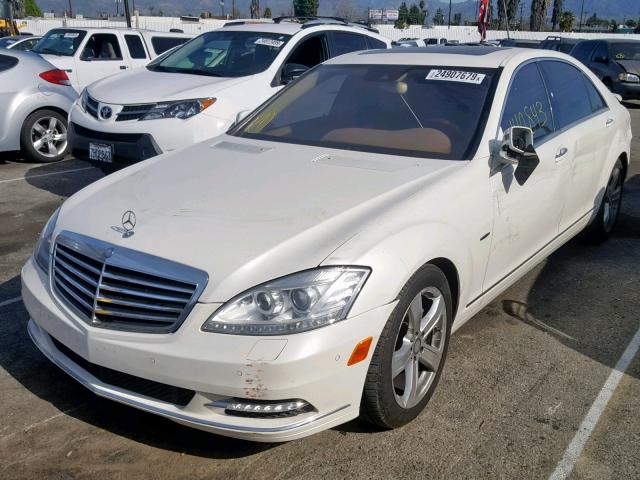 WDDNG9FB4AA312175 - 2010 MERCEDES-BENZ S 400 WHITE photo 2