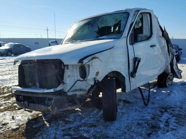 1N6AF0KY2GN804476 - 2016 NISSAN NV 2500 S WHITE photo 2