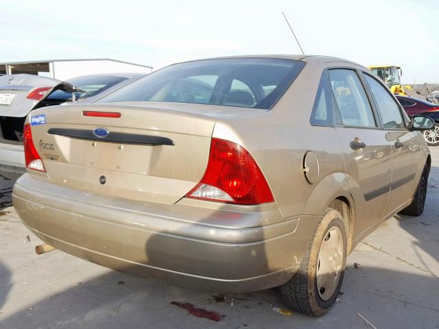 1FAFP33P42W293374 - 2002 FORD FOCUS LX GOLD photo 4