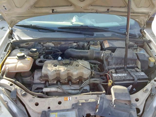 1FAFP33P42W293374 - 2002 FORD FOCUS LX GOLD photo 7