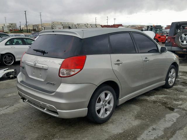 2T1KR32E73C033824 - 2003 TOYOTA MATRIX 银色 照片 4