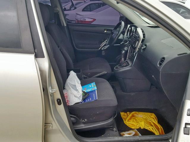 2T1KR32E73C033824 - 2003 TOYOTA MATRIX 银色 照片 5