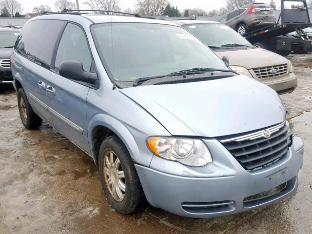 2C4GP54L35R383960 - 2005 CHRYSLER TOWN & COU BLUE photo 1