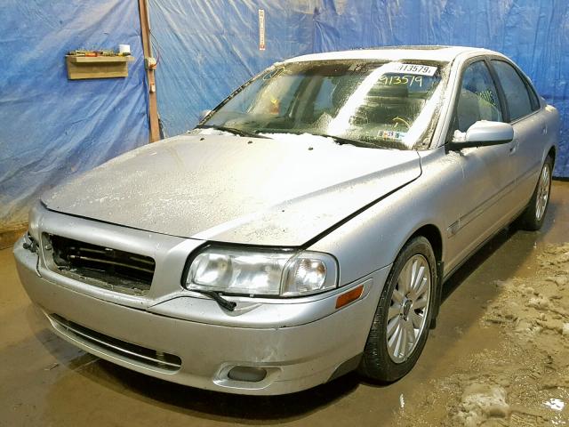 YV1TS592861444605 - 2006 VOLVO S80 2.5T SILVER photo 2