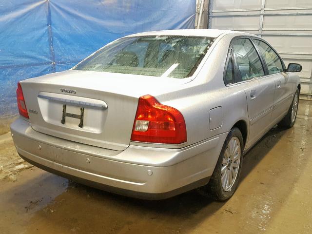 YV1TS592861444605 - 2006 VOLVO S80 2.5T SILVER photo 4