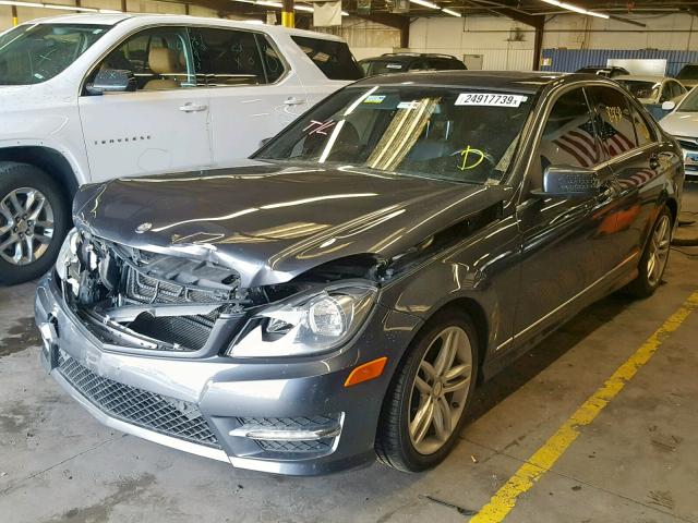 WDDGF4HB9DR260995 - 2013 MERCEDES-BENZ C 250 GRAY photo 2