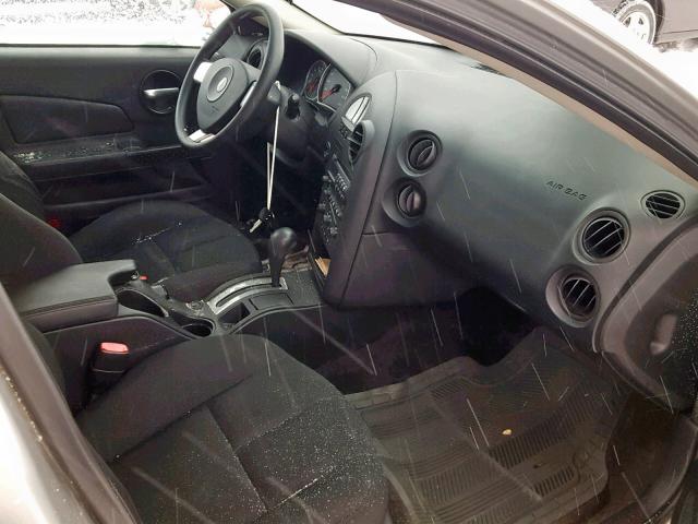 2G2WP552861118473 - 2006 PONTIAC GRAND PRIX SILVER photo 5