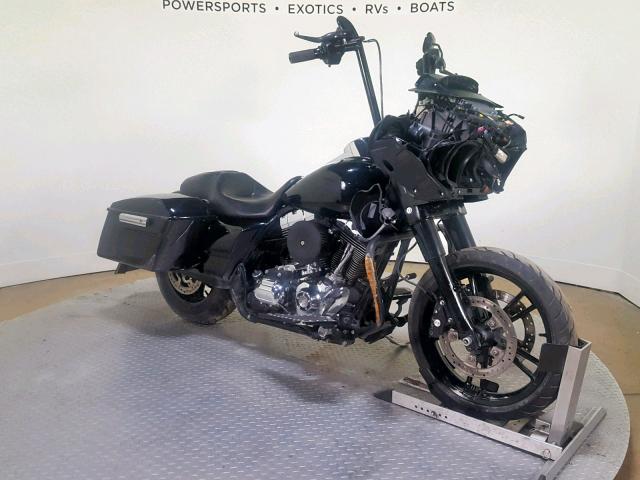 1HD1KHM11FB657689 - 2015 HARLEY-DAVIDSON FLTRX ROAD BLACK photo 2