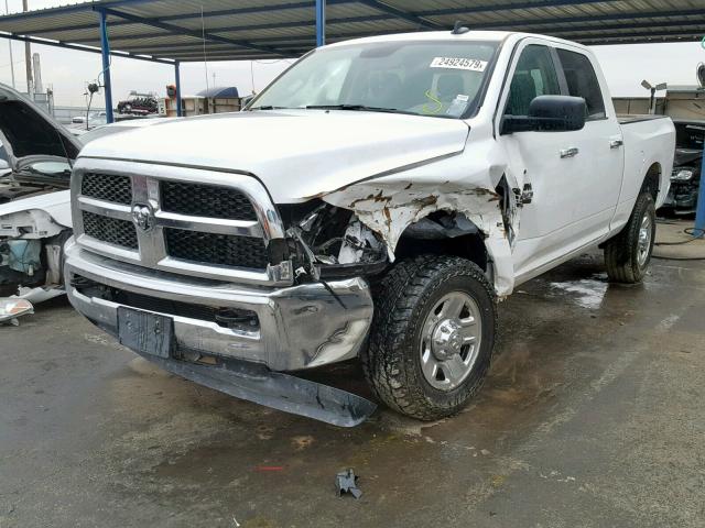 3C6UR5DL8JG242600 - 2018 RAM 2500 SLT WHITE photo 2