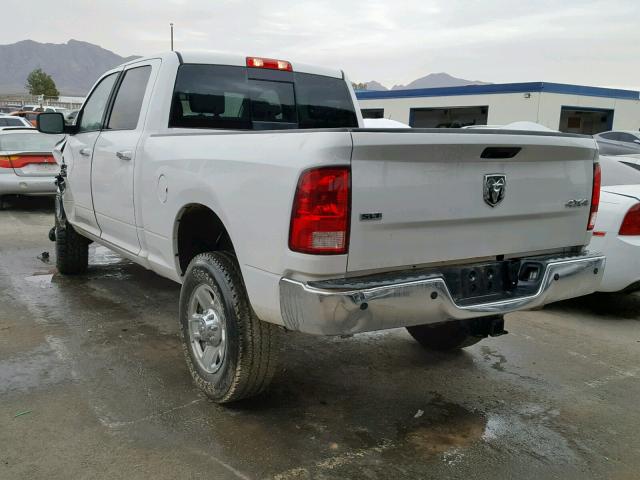 3C6UR5DL8JG242600 - 2018 RAM 2500 SLT WHITE photo 3