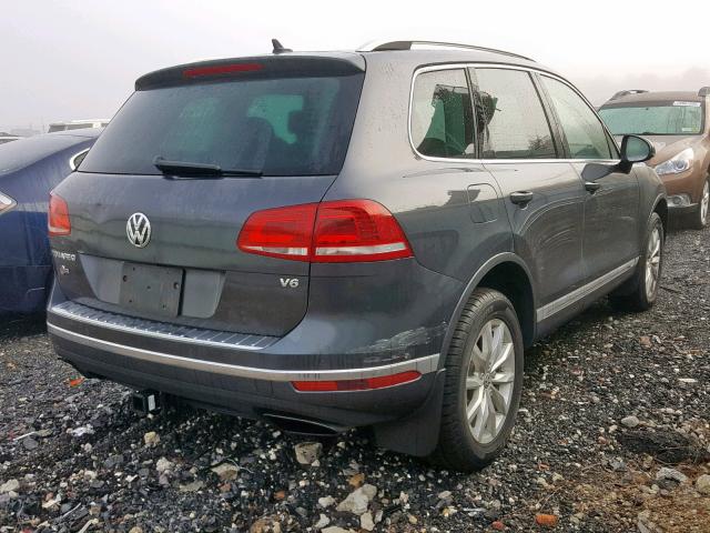 WVGEF9BPXGD013002 - 2016 VOLKSWAGEN TOUAREG SP GRAY photo 4