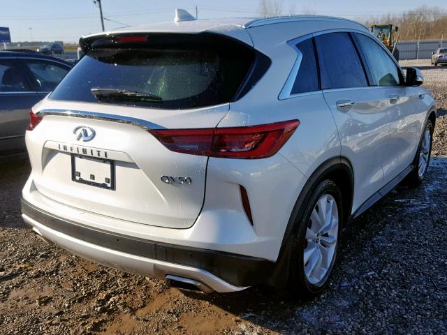 3PCAJ5M10KF112643 - 2019 INFINITI QX50 ESSEN WHITE photo 4