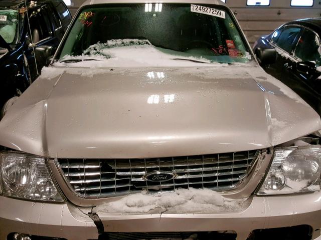 1FMZU75K14UA93510 - 2004 FORD EXPLORER L SILVER photo 7