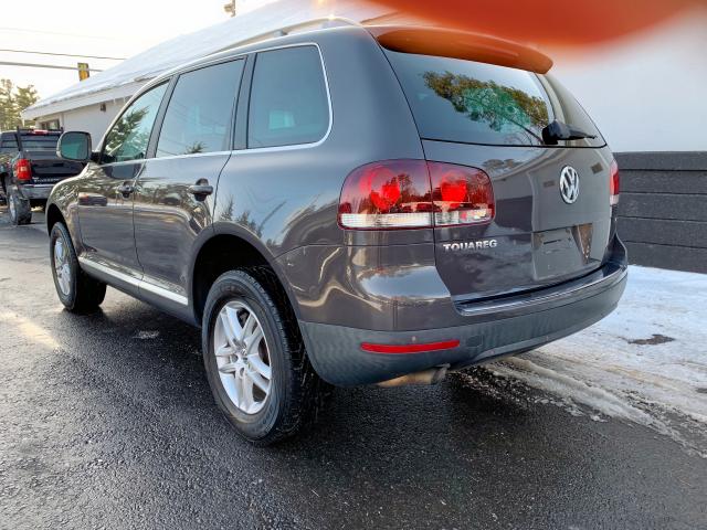 WVGBE77L28D002254 - 2008 VOLKSWAGEN TOUAREG 2 GRAY photo 3