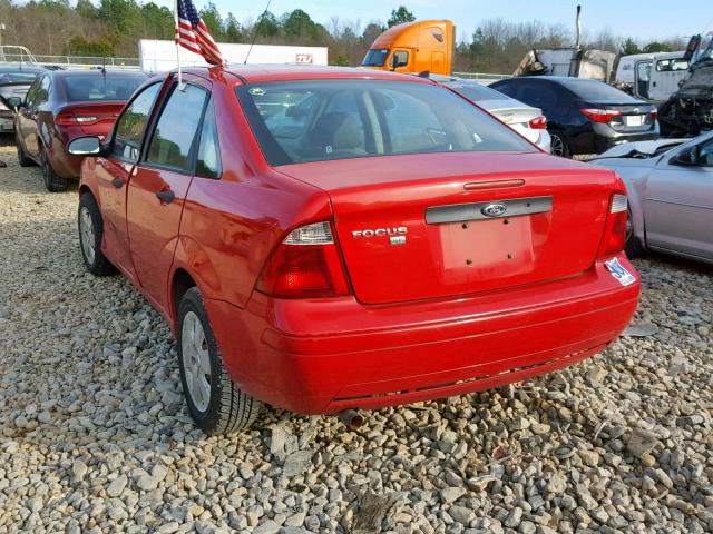 1FAFP34NX7W150840 - 2007 FORD FOCUS ZX4 RED photo 3